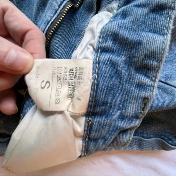 Joy Denim Shorts - Small - Picture 3 of 5